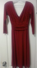 Red & Black Geometric Wrap Dress | Comfy | Perfect for work or evening GUC
