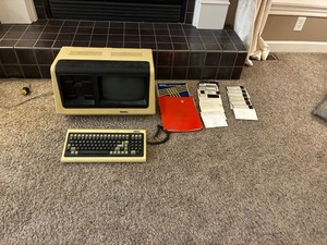 Rare Televideo TS-802 computer with keyboard WORKS
