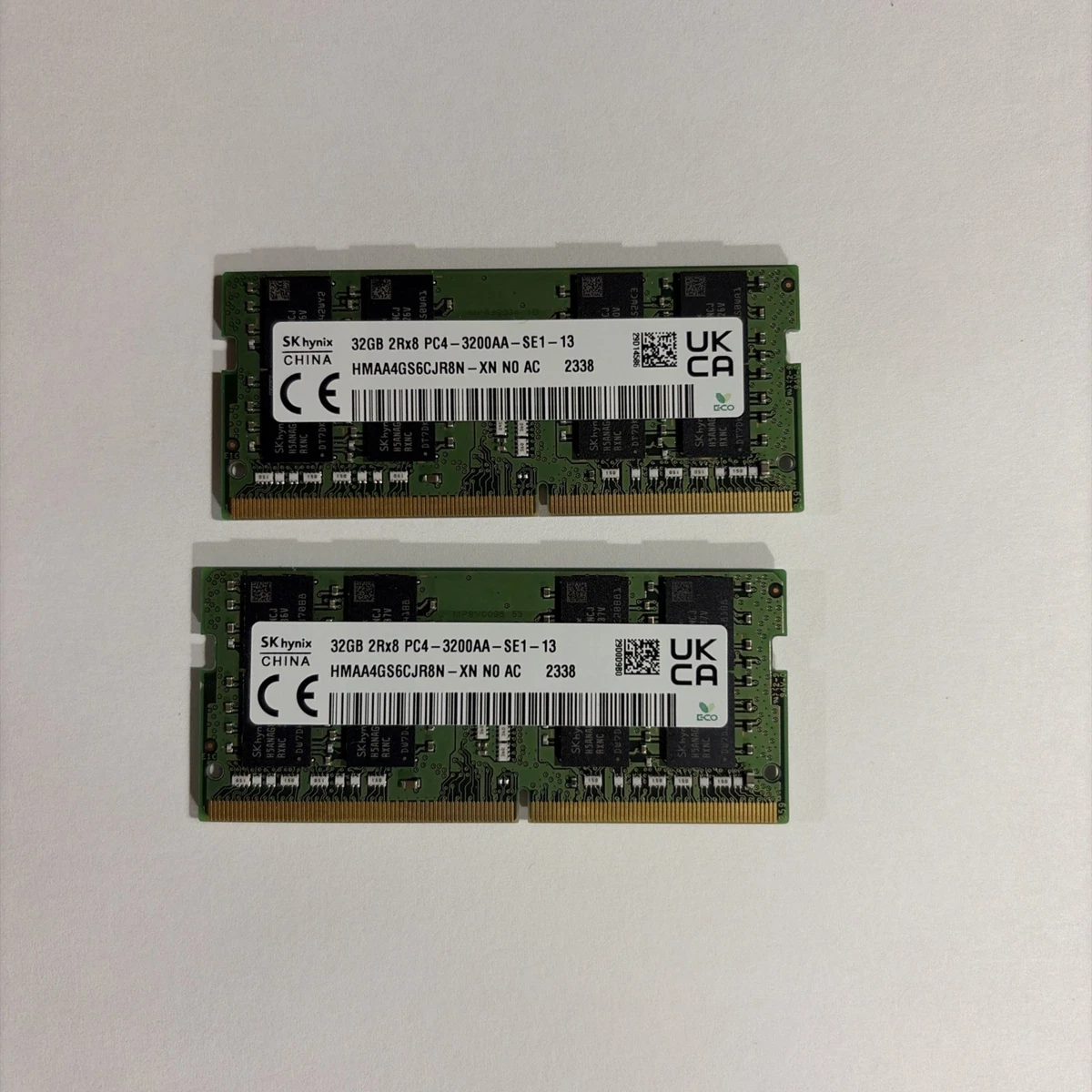 PC4-25600 (DDR4-3200) Bus Speed Computer RAM 32 GB Capacity per