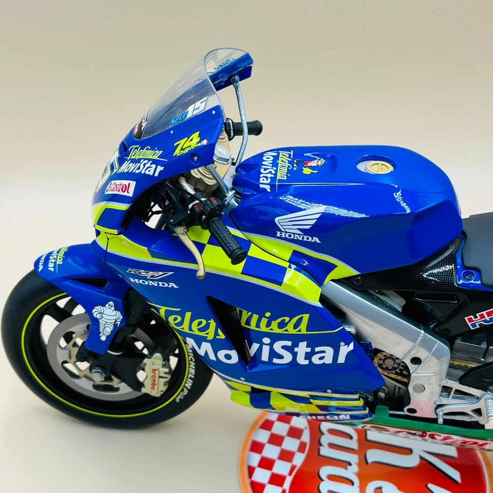 MINICHAMPS 1/6 Honda RC211V Telefonica Movistar Sete Gibernau 2003 062037115 - Image 2 of 4