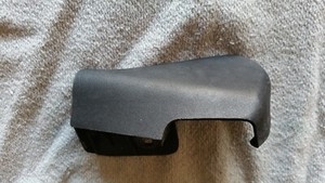 VW Passat 3BG Abdeckung Verkleidung Scharnier Motorhaube 3B0823630 rechts