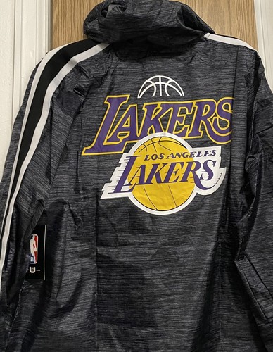 NBA Licensed Los Angeles Lakers Hooded Windbreaker Pullover Jacket MSRP$80.00 - Picture 2 of 10