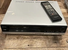 VINTAGE Realistic VHS VCR Model 70 w/ Remote Tested & Works