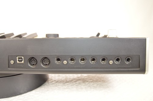 KORG MICRO X Synthesizer 25 Key Keyboard Tested Excellent W/Manual Power Cable - Picture 18 of 23