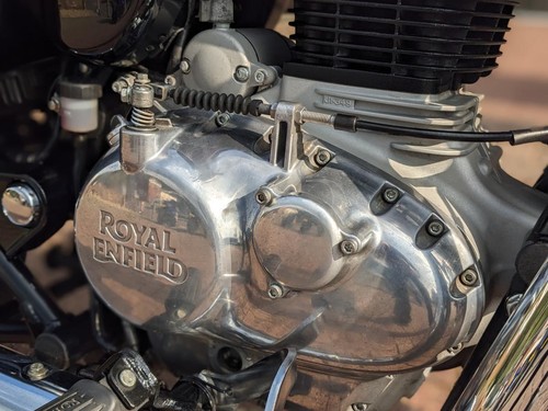 ROYAL ENFIELD CLASSIC 350 2023 - TOURING SCREEN - REAR SEAT - 1 OWNER - 2 STAMPS - Picture 15 of 20