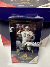 1997 PINNACLE INSCRIPTIONS FOOTBALL FACTORY SEALED PACK CHANCE FOR AUTO NFL CARD