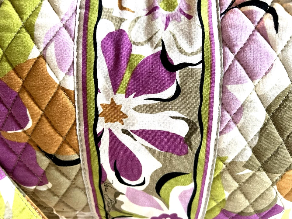 ¡Bonito! Vera Bradley Portobello Road Bolso de Mano Bidireccional Asa Superior/Cruzado 12 x 12 x 4 Foto 2 de 4