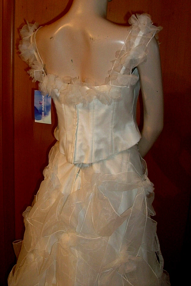 CHIFFON BRAUTKLEID A. MARIAGE NEU! FEDERLEICHT LOOK IN GR. 38! + SCHLEIER! - Bild 4 von 4