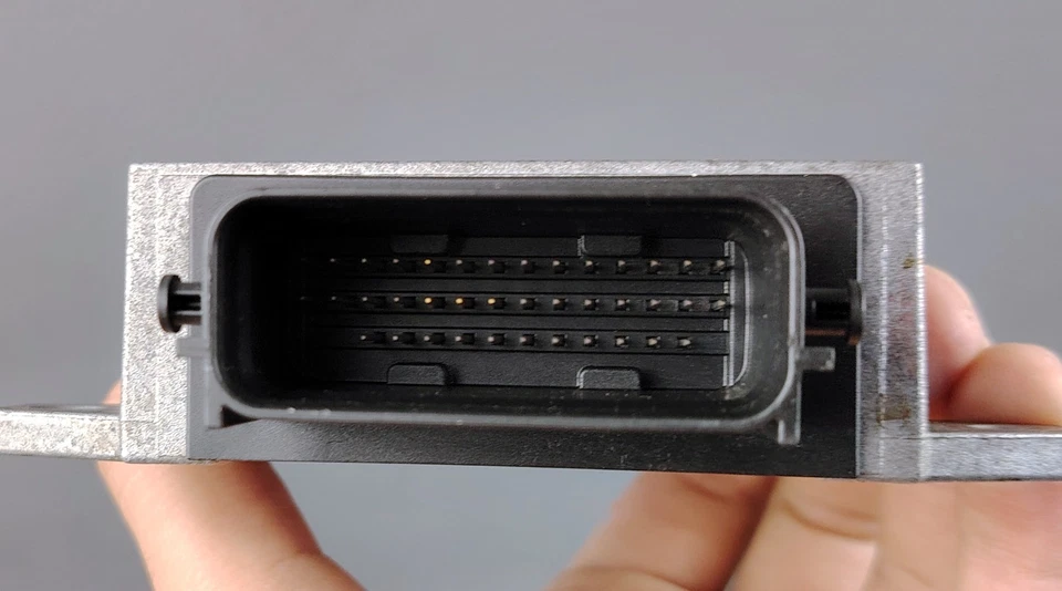 MAZDA PREMACY 2.0 2008-2009 TRANSMISSION CONTROL MODULE TCM LF2L 18 9E1G - Image 2 of 4