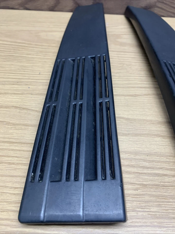 Camioneta Toyota 84-88 cabina estándar ventilación pilar B moldura 1984-1988 85 86 87 88 Foto 3 de 4