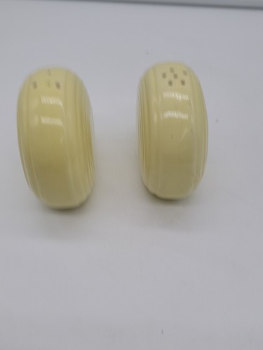 Vintage MCM Cantinaware Fiesta Yellow Salt & Pepper Shaker Set - Picture 5 of 11