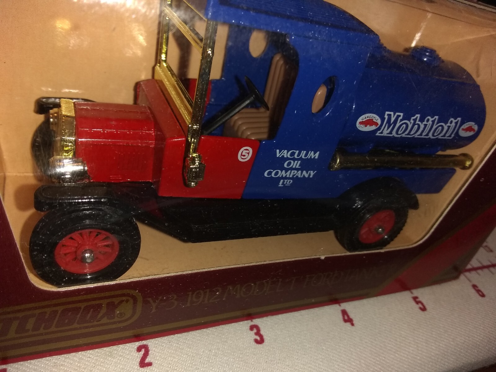 Picture 3 of 6