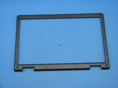 Displayrahmen  Maxdata ECO 4011 Notebook 10074438-24826