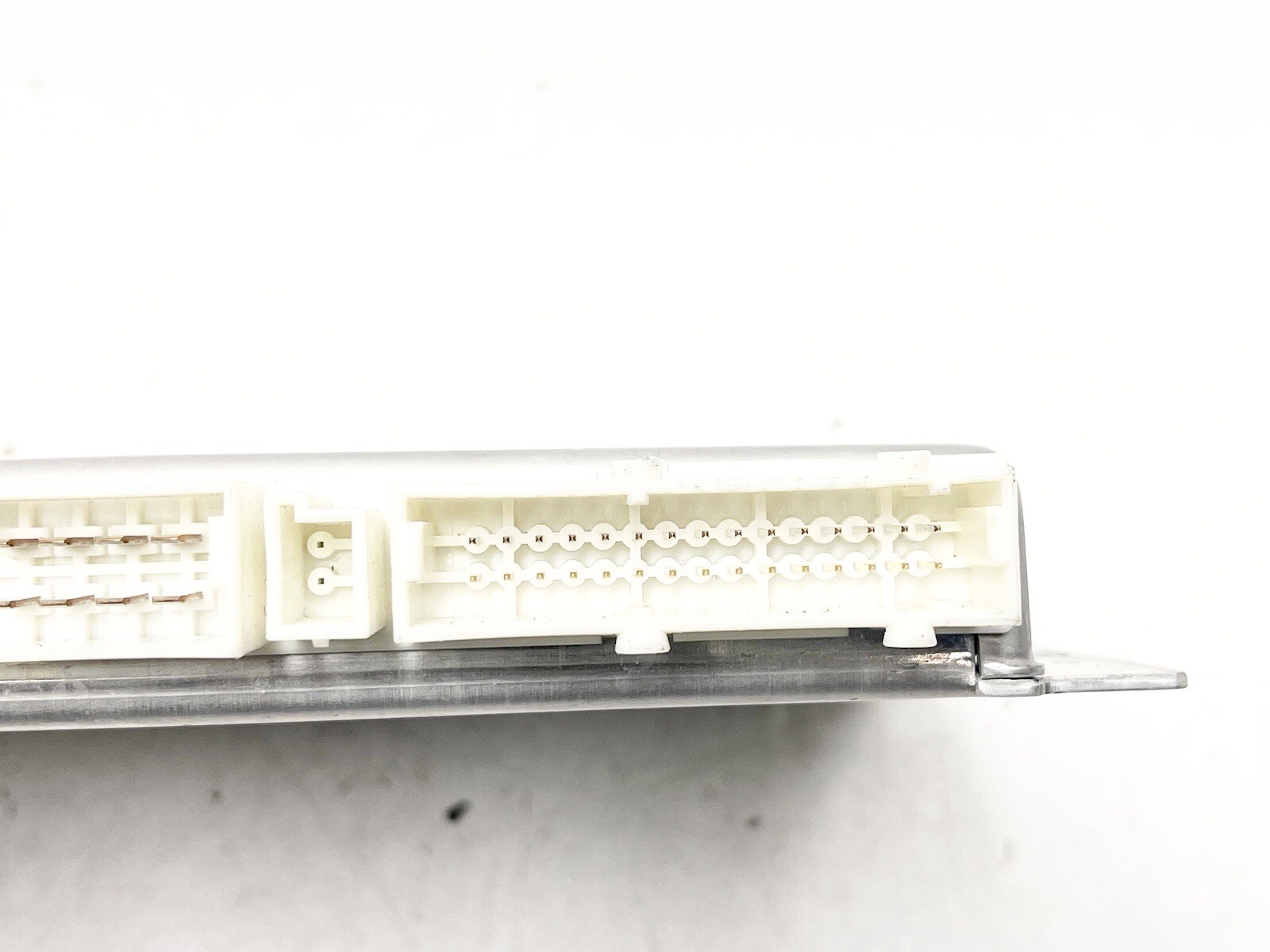 ⭐️2017-2020 Maserati Levante Air Suspension Control Module Unit 670038755 OEM