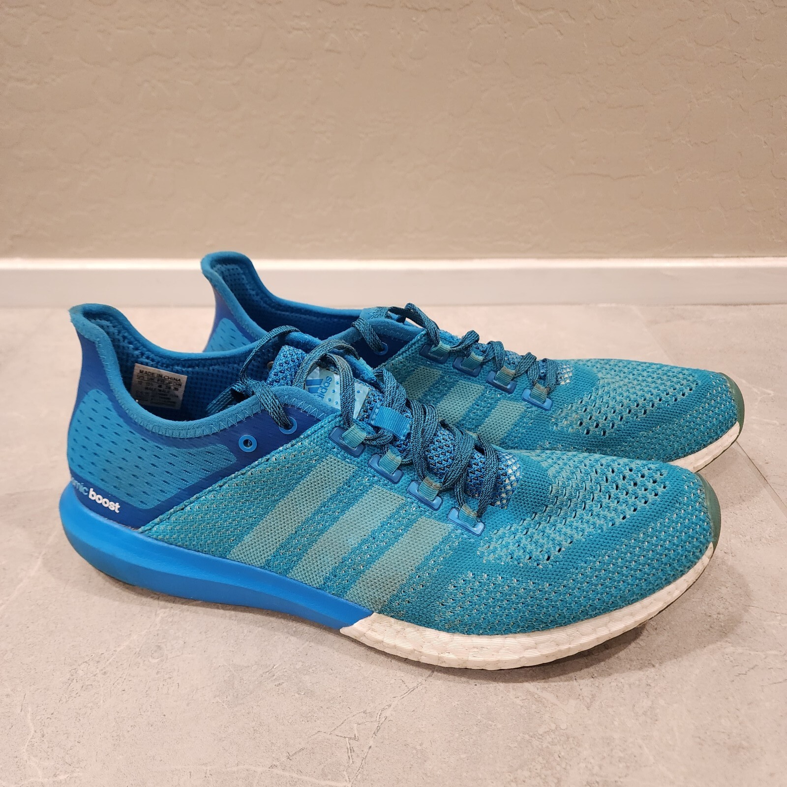 Adidas men running shoes size 13 aqua 