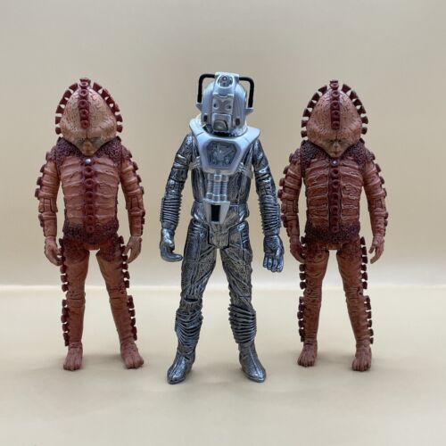 Doctor Who Classic Figure Bundle - Zygons/Cyber Leader/Silver Nemesis - Picture 1 of 5