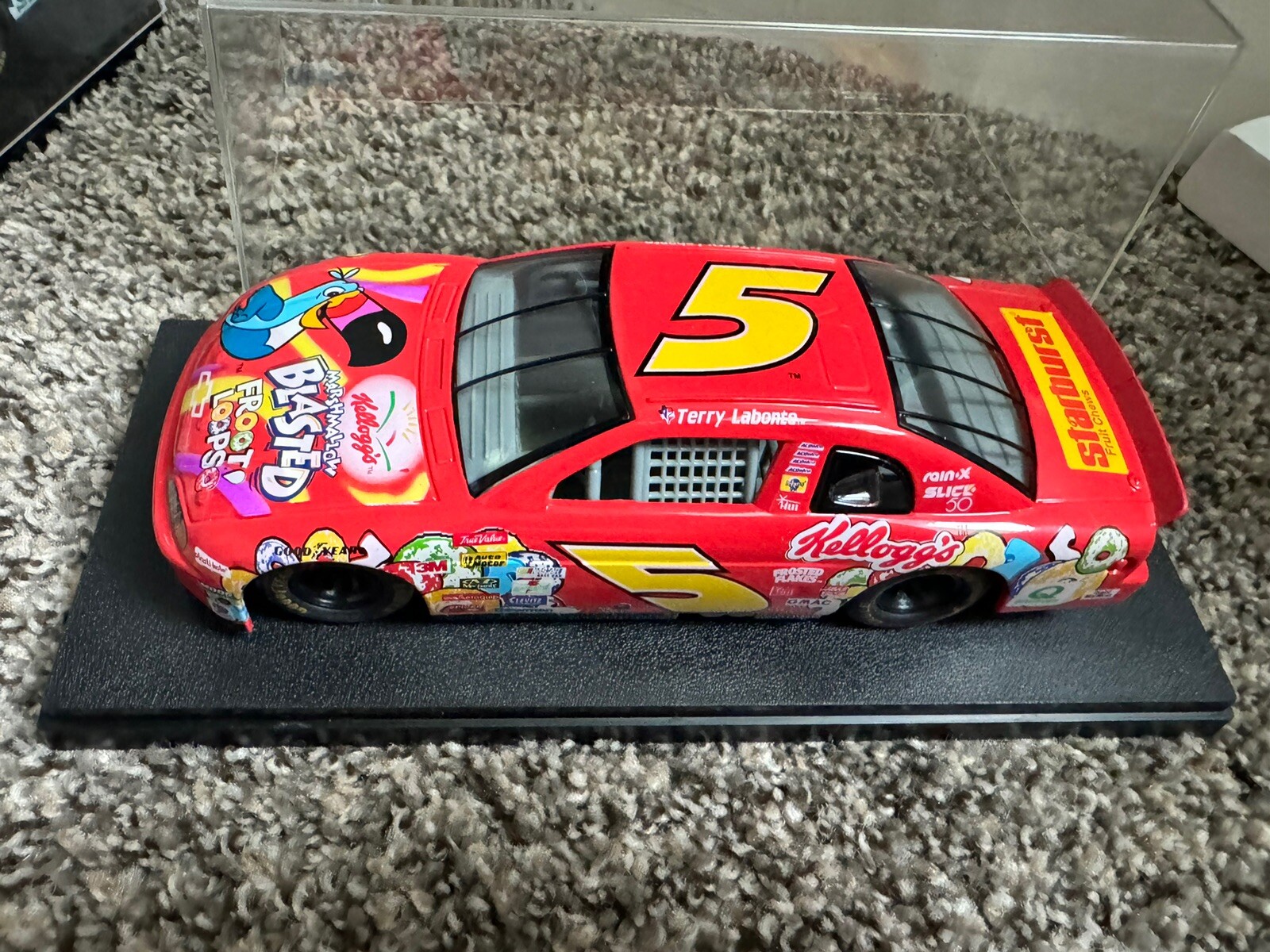 Picture 1 of 2