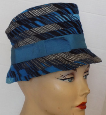 Vintage 40s Blue Black Fabric Cloche Hat Blue Grosgrain Ribbon