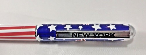 Sanrio Hello Kitty Statue of Liberty Pen NYC New York City Sanrio Store Preowned - Picture 3 of 5