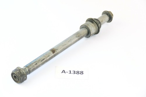 Honda NT 650 V Deauville RC47 BJ 1998 - Hinterachse Achse hinten A1388