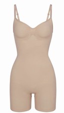 SKIMS Seamless Sculpt Mid-Thigh Bodysuit - Mica , Size Small, NWOT