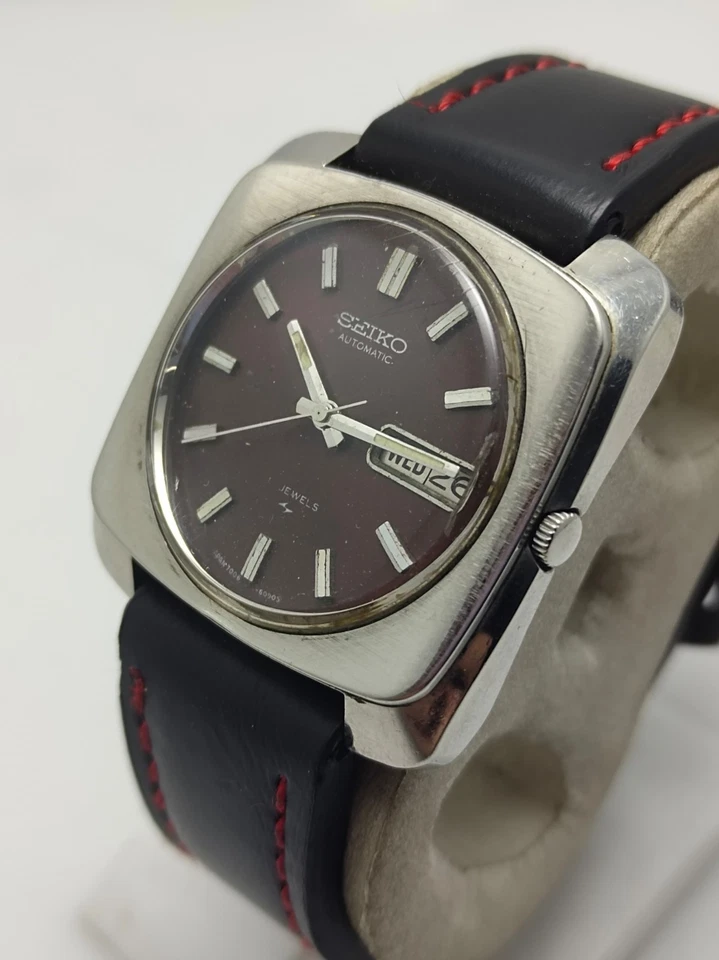 RARO RELOJ VINTAGE SEIKO 7006-8110 AUTOMÁTICO DÍA-FECHA ESFERA DEUX TON JAPÓN 1975 Foto 3 de 4