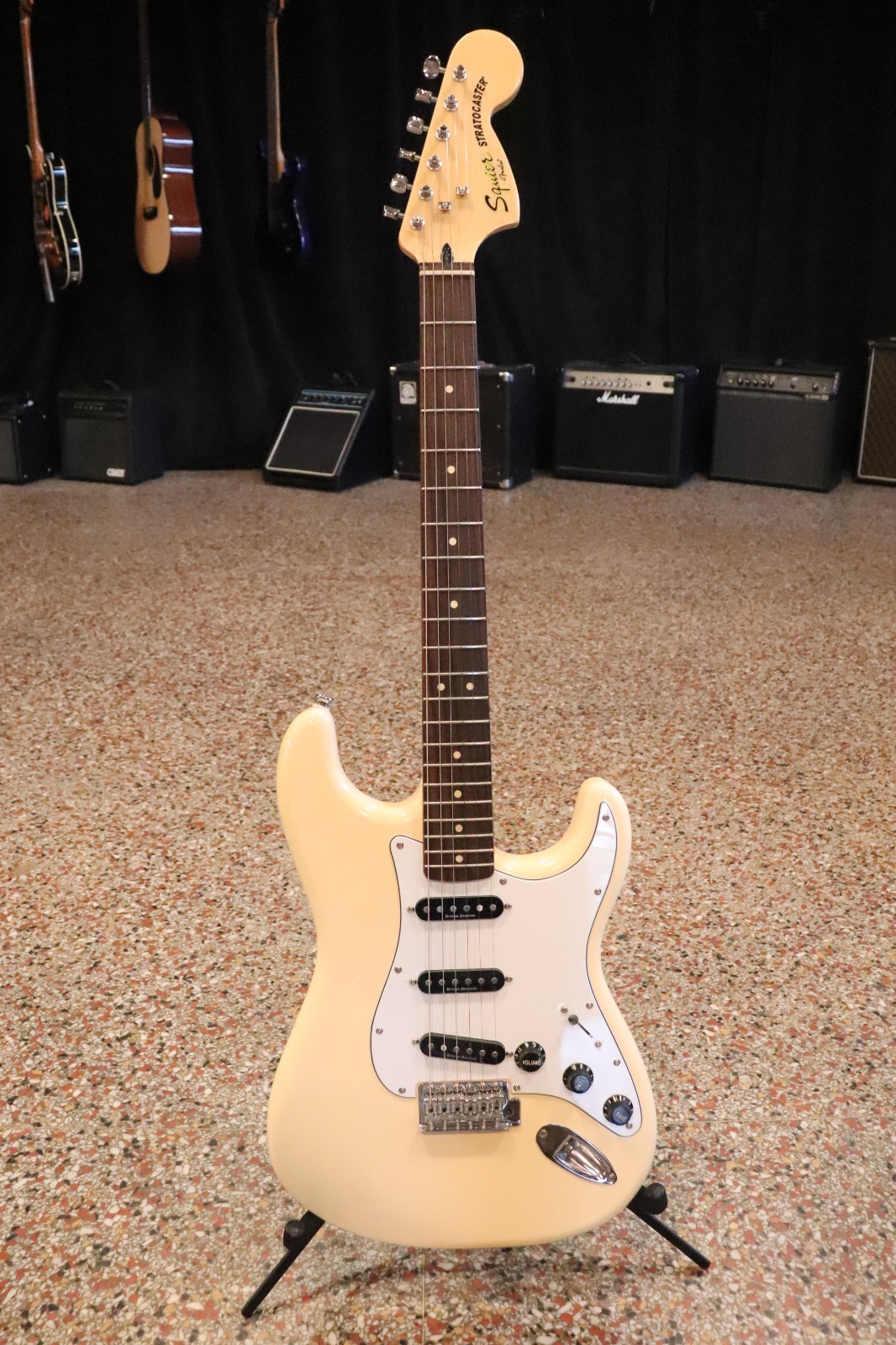 Fender Squier Stratocaster Electric Guitar Classic Vibe Duncan Designed Pick Ups