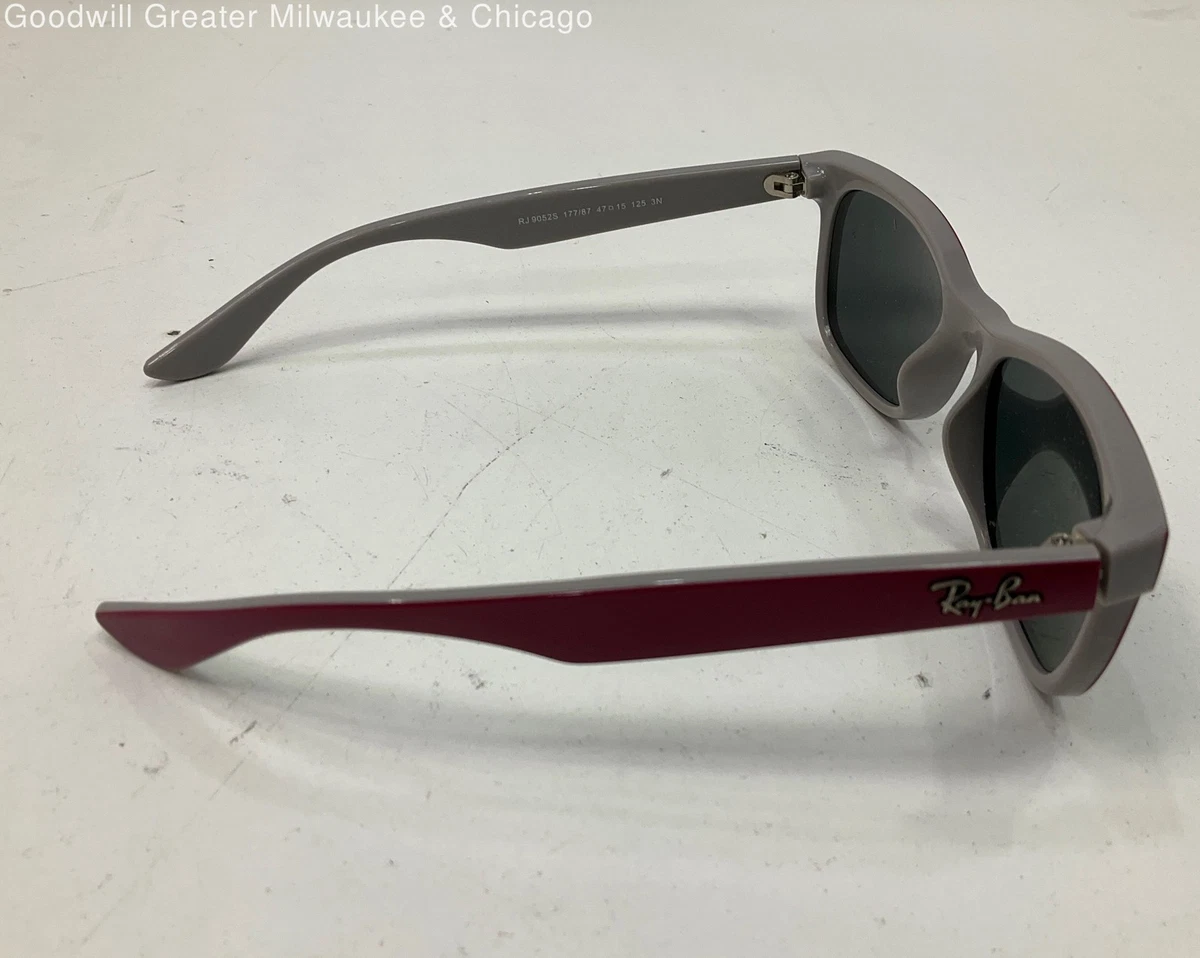 Ray-Ban dunkelrote Kinder Sonnenbrille mit weichem Etui