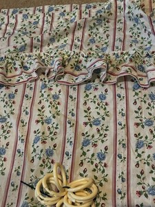 Country Floral 72x72 Shower Curtain With Ruffled Valence Rose Buds  Blue Flowers