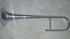 BRAND NEW SILVER LOOK VALVE TROMBONE WITH HAND MADE GOOD QUALITY HARD CASE