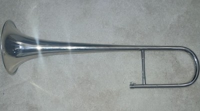 BRAND NEW SILVER LOOK VALVE TROMBONE WITH HAND MADE GOOD QUALITY HARD CASE
