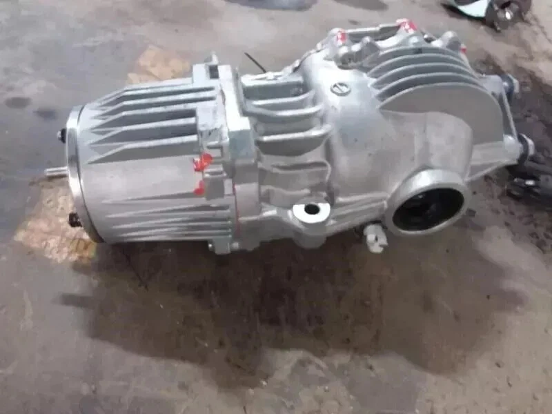 2010-2022 Lexus RX350 AWD Rear Axle Differential Carrier 2.277 Ratio OEM - Image 2 of 4