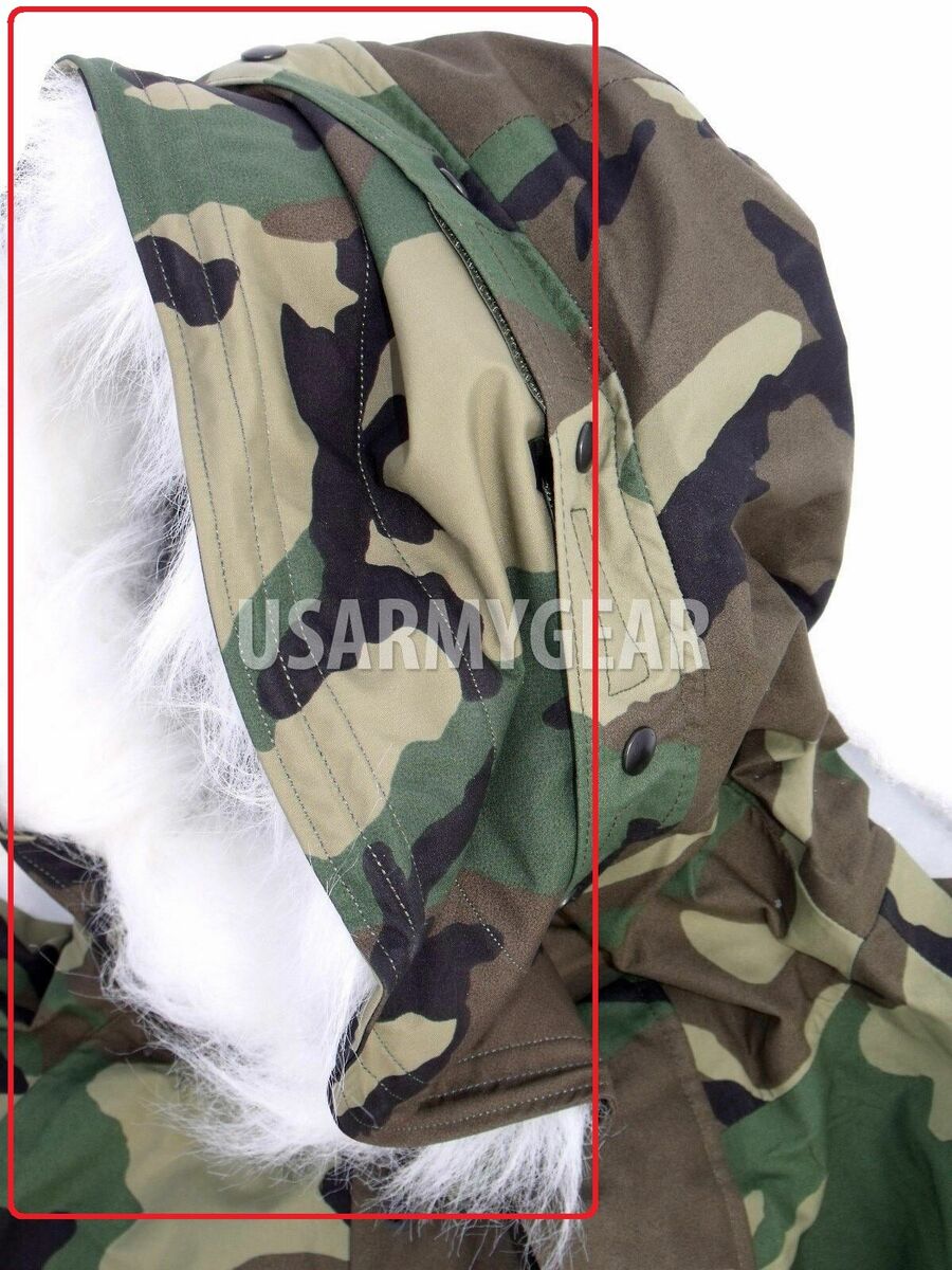 Fur Ruff Attachment for Hood of Cold Weather ECWCS Woodland Fur Ruff Attachment for Hood of Cold Weather ECWCS Woodland
