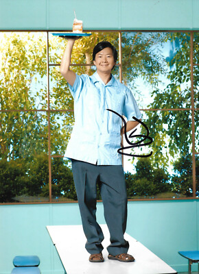 Ken Jeong ''Hangover'' Autogramm signed 20x27 cm Bild