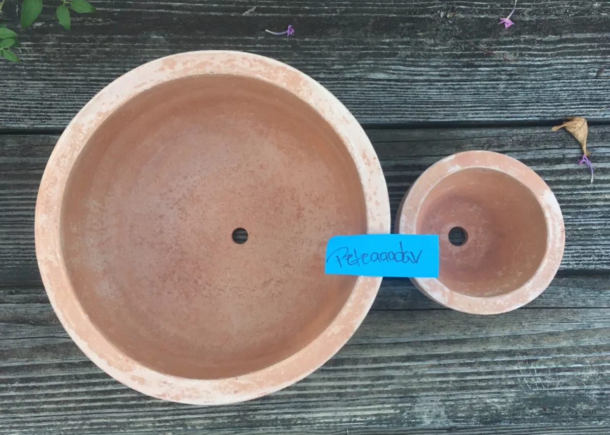 SUPREME/ POGGI UGO TERRACOTTA PLANTER POT Set large and small SS22 New