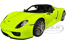 PORSCHE 918 SPYDER WEISSACH PACKAGE ACID GREEN 1/18 MODEL CAR BY AUTOART 77921