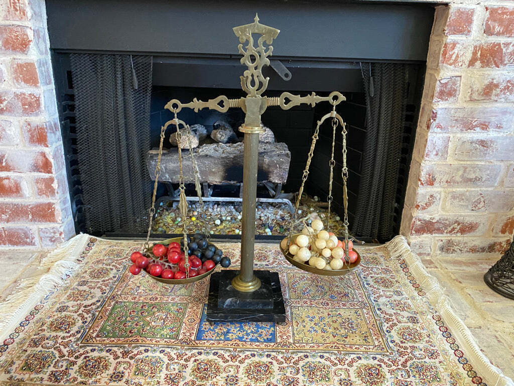 Picture 1 of 9