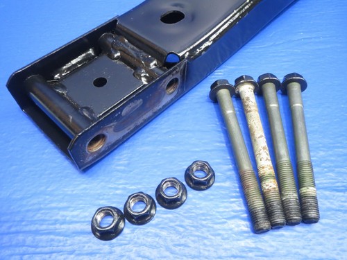 1999 TOYOTA 4RUNNER 3.4L Transmission Crossmember W/Bolts. Japan! OEM. B23 - Picture 4 of 13
