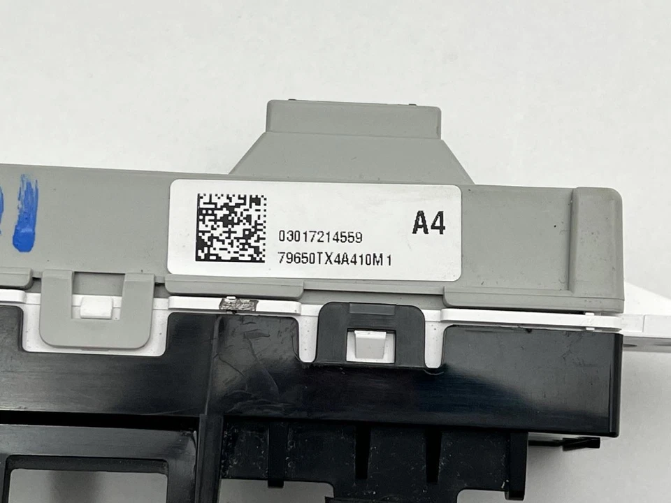 ACURA RDX 2013-2018 PANEL DE PANTALLA DE INFORMACIÓN 61056 Foto 2 de 4