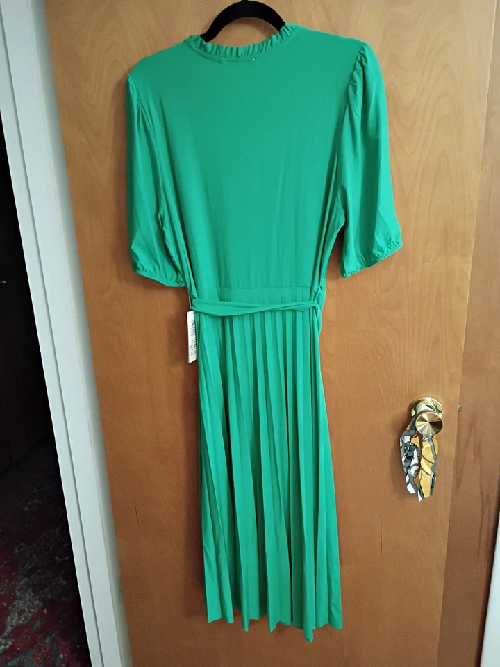 Vestido Nanette Nanette Lepore Plisado Midi Cinturón Autoatado Botón Detalle Frontal 14 Foto 3 de 4