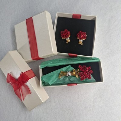 Danbury Mint Gold Over Sterling Silver Red Rose Bouquet Brooch Earring Set NIB