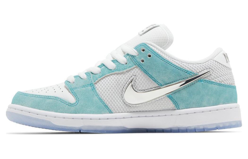 Nike SB Dunk Low x April Skateboards Turbo Green - FD2562 Nike SB Dunk Low x April Skateboards Turbo Green - FD2562