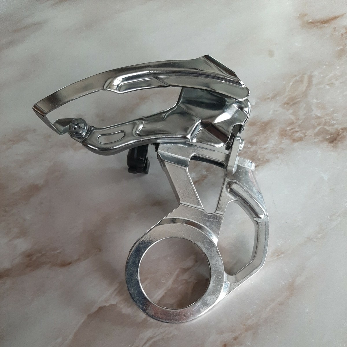 Shimano Alivo FD-MC18 E Type Front Derailleur UK