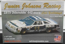 SALVINOS #11 BUSCH BEER CALE YARBROUGH 1979 OLDSMOBILE MODEL KIT 1/25