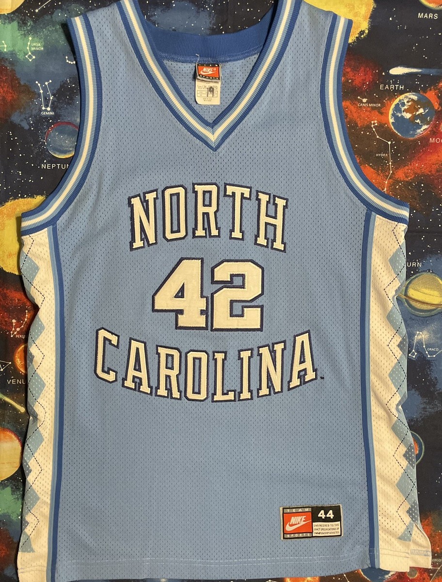 ⭐︎レア⭐︎ SUGARHILL Wool Stadium jumper UNC Tar Heels - 1000 Piece Panoramic Jigsaw Puzzle – MasterPieces