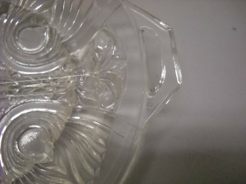 Vintage Glass Divided Nuts Candy Dish Relish Condiments with Handle - Picture 4 of 6