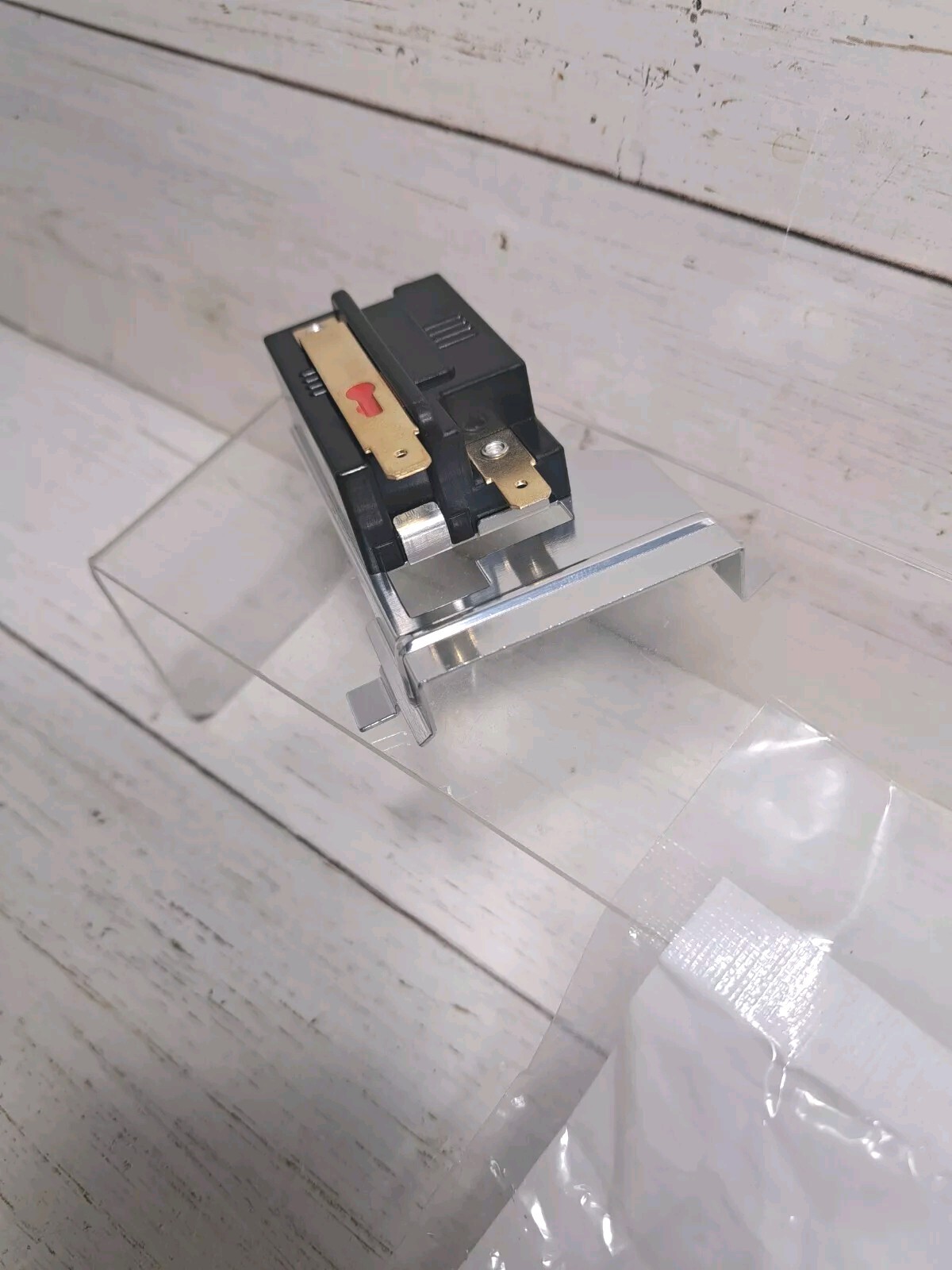 Foto 4 di 8