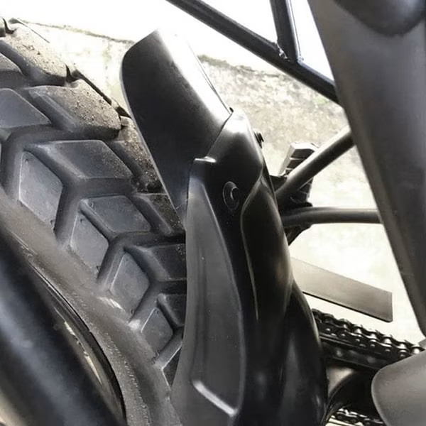 Pyramid Hugger Flap Black - Royal Enfield Himalayan (2018>) / Scram 411 (22&a