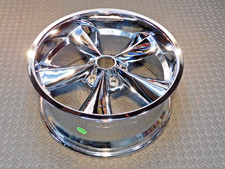 18x8 BOYD CODDINGTON 388614C JUNKYARD DOG ALUMINUM CHROME 5X4.75,CHEVY,CHEVROLET