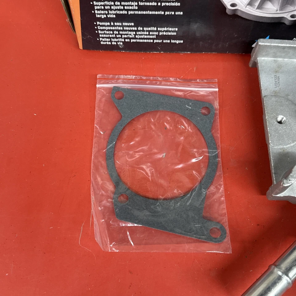 US Motor Works US4123 发动机水泵-LX 适用于 2000 福特福克斯 2.0L-L4 — 第 2/4 张图片